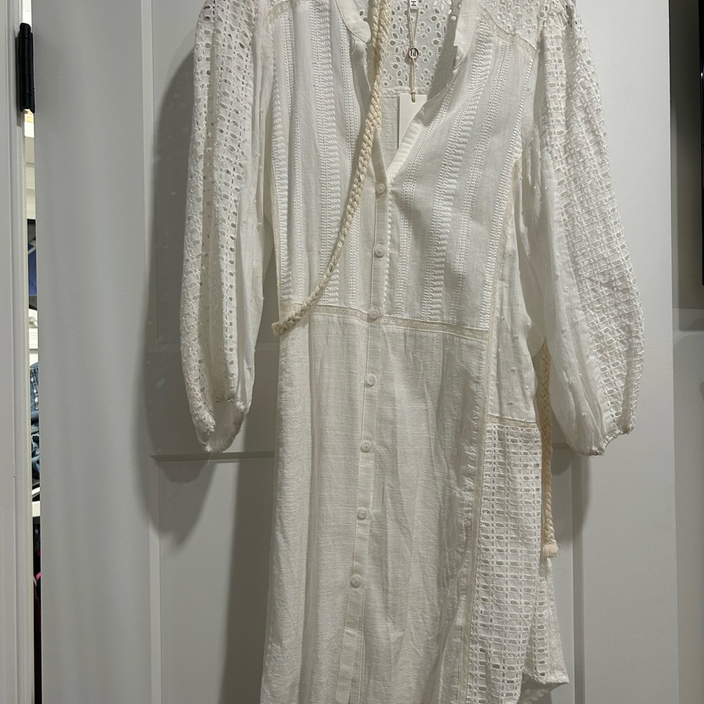 Heartloom White Buttoned cover up